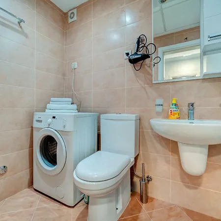 Apartment Stefani 2 *